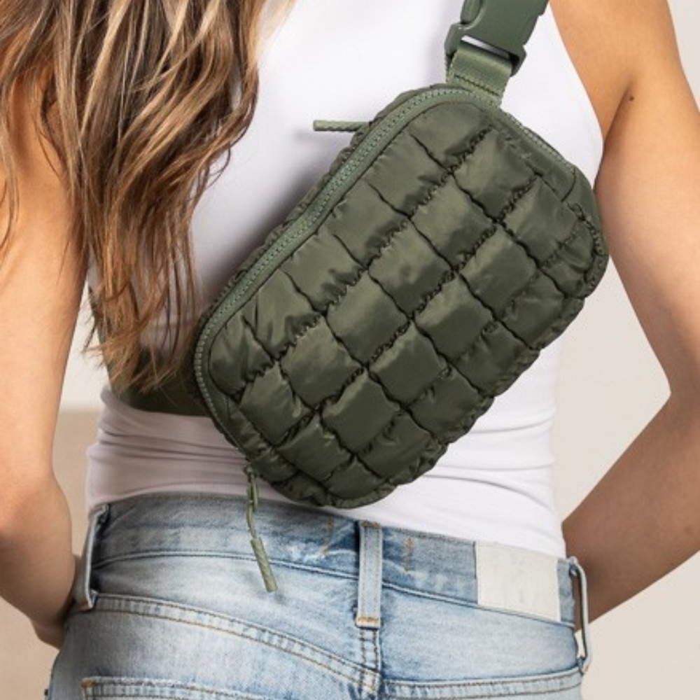 Tote Puffer Tote Quilted Crossbody Bag w/ dust bag! - Picture 3 of 9